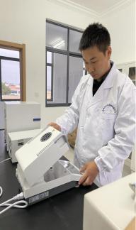 湖北省麻城市公共檢驗檢測中心 深耕服務，以技術引擎助推飼料添加劑產業高質量發展